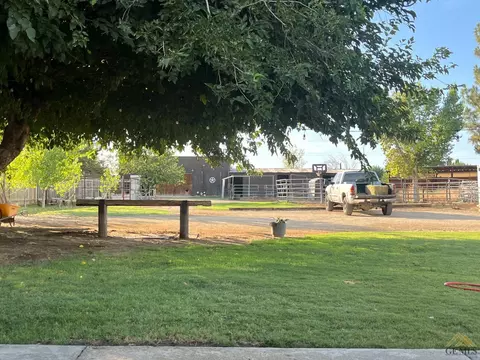 27550 Cypress St, Taft, CA 93268 photo 27