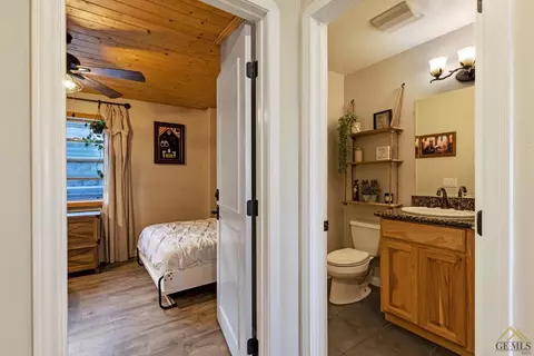 29521 Buckeye Ct, Tehachapi, CA 93561 photo 22