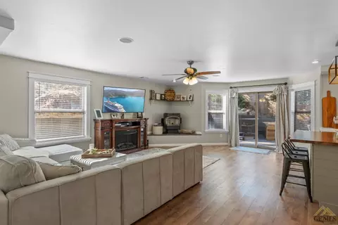 29521 Buckeye Ct, Tehachapi, CA 93561 photo 24