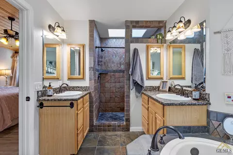 29521 Buckeye Ct, Tehachapi, CA 93561 photo 38