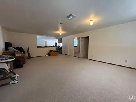 30000 Caddy Ln, Tehachapi, CA 93561 photo 8