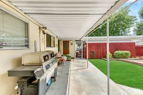 918 2nd St, Taft, CA 93268 photo 18