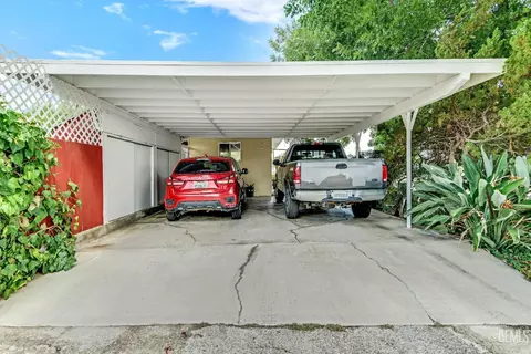 918 2nd St, Taft, CA 93268 photo 9