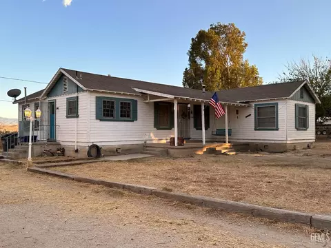 27545 Cypress St, Taft, CA 93268 photo 1