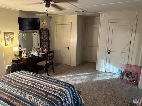 27545 Cypress St, Taft, CA 93268 photo 5