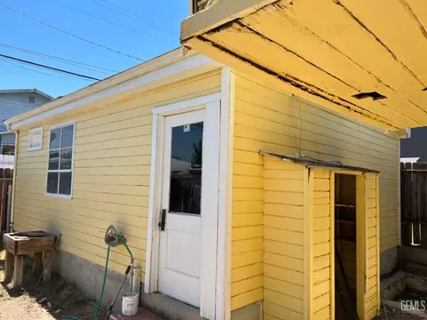 507 D St, Taft, CA 93268 photo 8