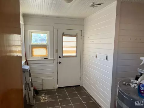 507 D St, Taft, CA 93268 photo 9