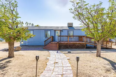 1349 Pony St, Ridgecrest, CA 93555 photo 2