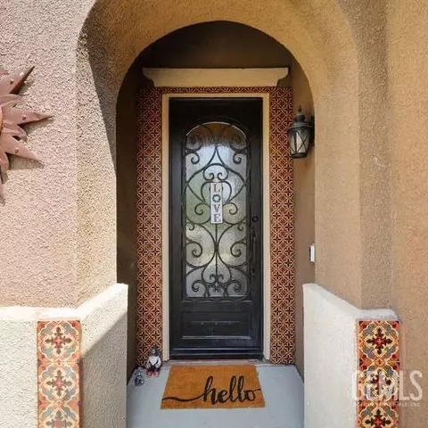 9510 Poseidon St, Bakersfield, CA 93306 photo 5