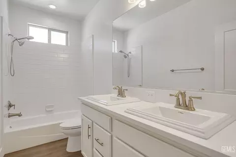 1909 Risborough Ct, Bakersfield, CA 93311 photo 40