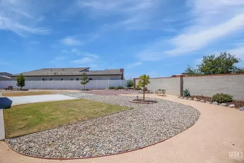 1909 Risborough Ct, Bakersfield, CA 93311 photo 45