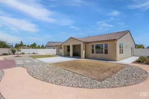 1909 Risborough Ct, Bakersfield, CA 93311 photo 50