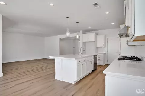 1909 Risborough Ct, Bakersfield, CA 93311 photo 18