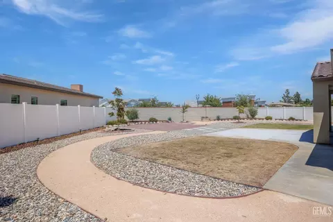 1909 Risborough Ct, Bakersfield, CA 93311 photo 49