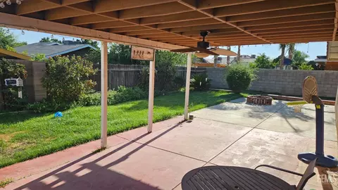 601 Jess St, Arvin, CA 93203 photo 12