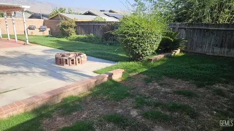 601 Jess St, Arvin, CA 93203 photo 14