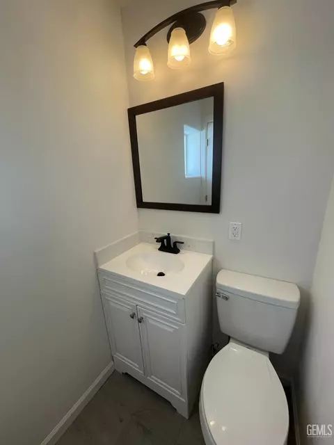 309 E 11th St, Bakersfield, CA 93307 photo 7