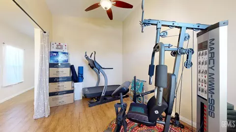 9507 Lanneau Ct, Bakersfield, CA 93311 photo 10