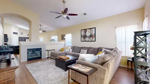 9507 Lanneau Ct, Bakersfield, CA 93311 photo 20