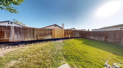 9507 Lanneau Ct, Bakersfield, CA 93311 photo 35