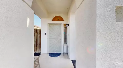 9507 Lanneau Ct, Bakersfield, CA 93311 photo 5