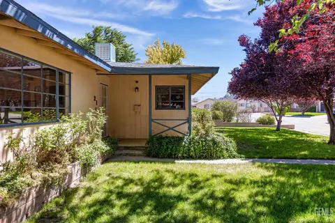 21 Pauley Ct, Tehachapi, CA 93561 photo 4