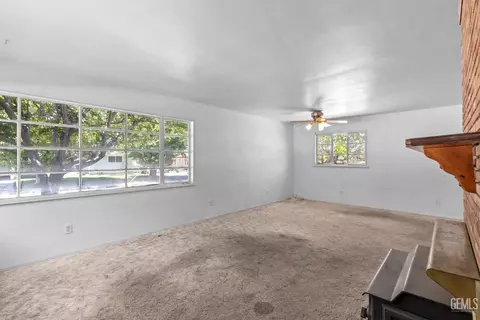 21 Pauley Ct, Tehachapi, CA 93561 photo 6