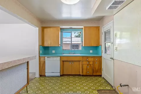 21 Pauley Ct, Tehachapi, CA 93561 photo 11
