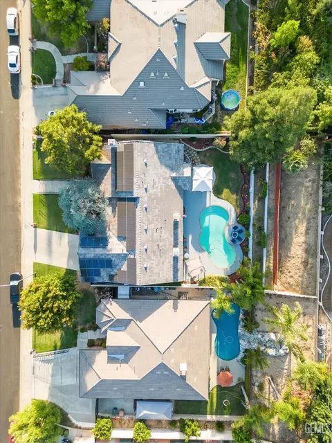 6004 Rexroth Ave, Bakersfield, CA 93306 photo 3