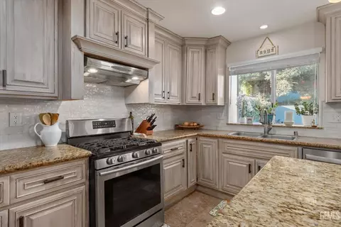 6004 Rexroth Ave, Bakersfield, CA 93306 photo 26