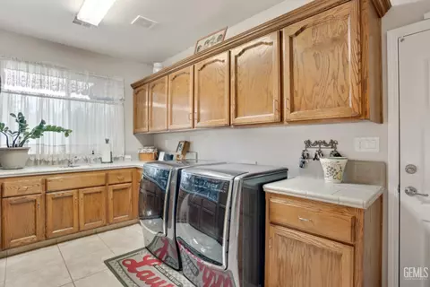 12408 Trinity River Dr, Bakersfield, CA 93312 photo 55