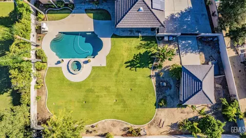 12408 Trinity River Dr, Bakersfield, CA 93312 photo 8