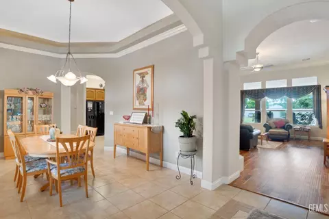 12408 Trinity River Dr, Bakersfield, CA 93312 photo 14