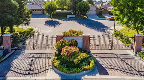 12408 Trinity River Dr, Bakersfield, CA 93312 photo 67