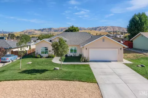 20313 Weston Ave, Tehachapi, CA 93561 photo 1