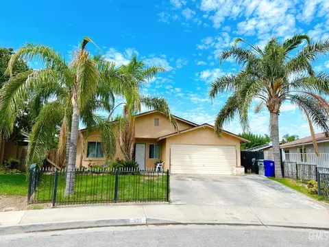 321 Heard Ct, Arvin, CA 93203 photo 1