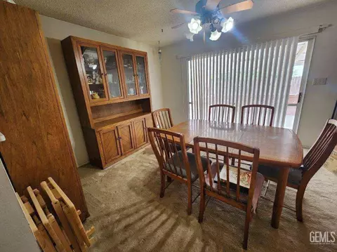 402 A St, Taft, CA 93268 photo 7