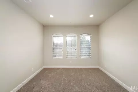 3908 Pine Bend Way, Shafter, CA 93263 photo 4