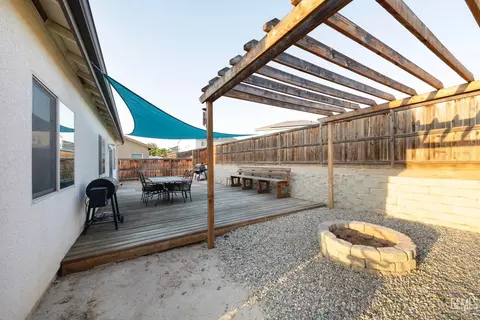 3908 Pine Bend Way, Shafter, CA 93263 photo 24