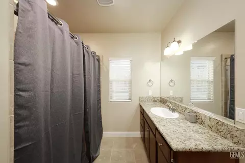 3908 Pine Bend Way, Shafter, CA 93263 photo 13