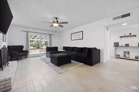 10600 Dee Dee Ave, Bakersfield, CA 93312 photo 8