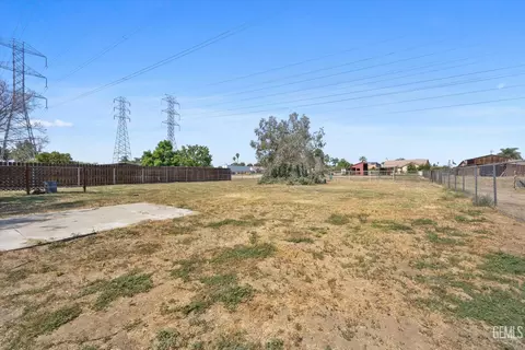 10600 Dee Dee Ave, Bakersfield, CA 93312 photo 30