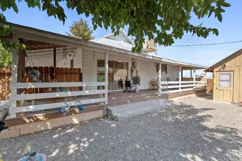 227 D St, Taft, CA 93268 photo 42
