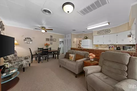 227 D St, Taft, CA 93268 photo 20