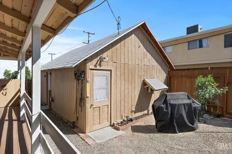 227 D St, Taft, CA 93268 photo 41