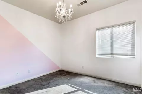 2305 Lebow Ct, Bakersfield, CA 93313 photo 11