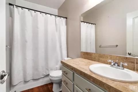 2305 Lebow Ct, Bakersfield, CA 93313 photo 15