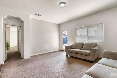 2305 Lebow Ct, Bakersfield, CA 93313 photo 19