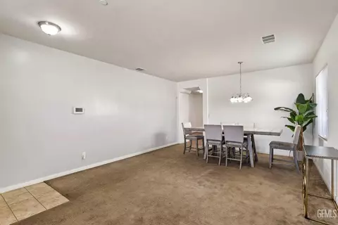 2305 Lebow Ct, Bakersfield, CA 93313 photo 21