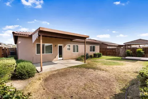 2305 Lebow Ct, Bakersfield, CA 93313 photo 28